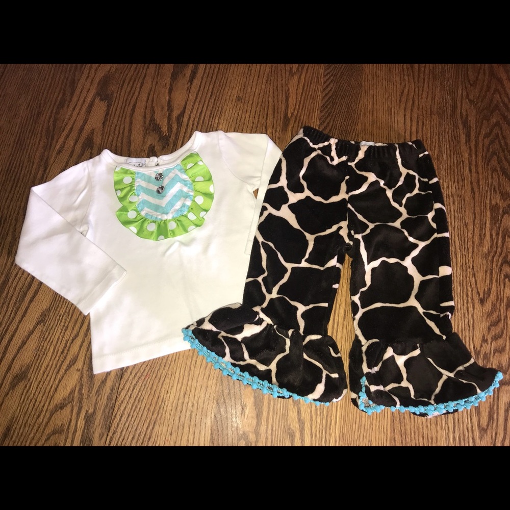 Mud Pie outfit size 12 months